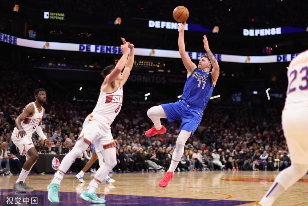 在他的讲解 在他的讲解